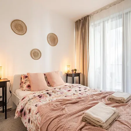 Apartmán Of Serenity - 2 Bdr, Free Parking And Terrace *