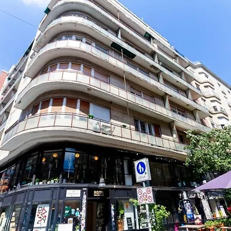Apartment White Pearl Downtown Balcony By Nw *