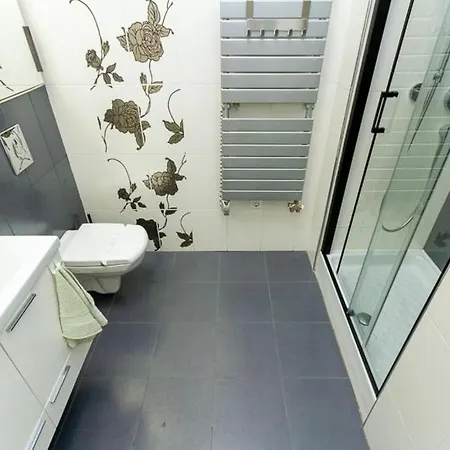 Apartment White Pearl Downtown Balcony By Nw Budapest