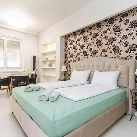 White Pearl Downtown Balcony By Nw * Βουδαπέστη