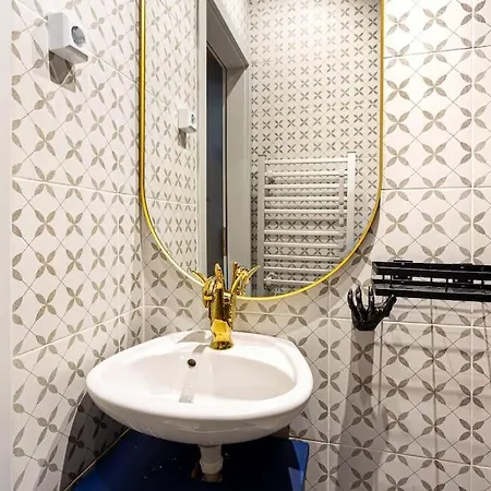 Apartment Harry Potter Themed Central Underground