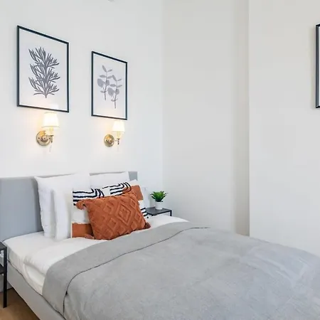 - Cute And Comfy Budapest
