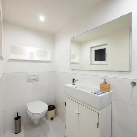 Apartment Charming & Cozy Central By Prestige Homes *