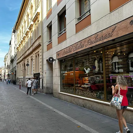 Exclusive * Budapest