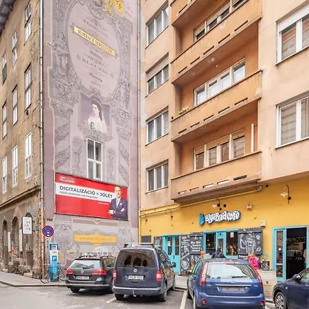 Ultra Central - New - Comfy Apartament
