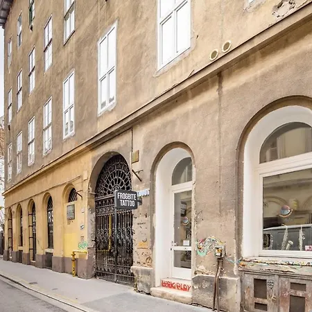 Ultra Central - New - Comfy * Budapest