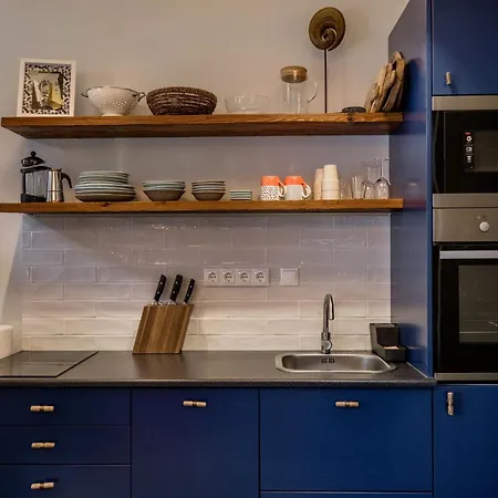 Warm And Cozy Hideaway In The Heart Of The Appartamento Budapest
