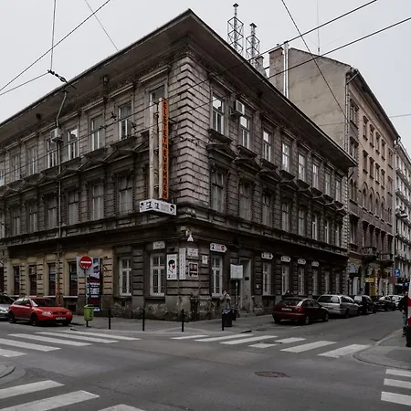 Warm And Cozy Hideaway In The Heart Of The Appartamento *