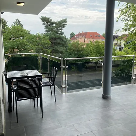 Modern Living In 2 * Budapest