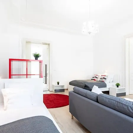 Apartmán Bright & Large At Location