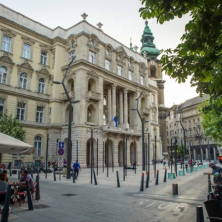 Apartament Gold Pearl 2 At St Stephen' S Basilica