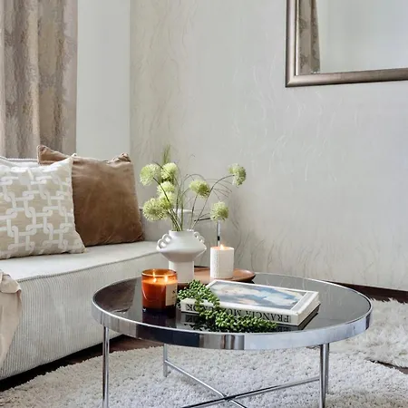 Apartmán Luxe 2br With View On The St Stephen Road *