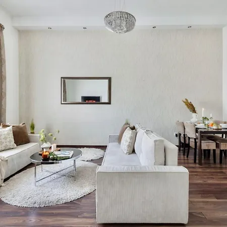Luxe 2br With View On The St Stephen Road * Budapešť