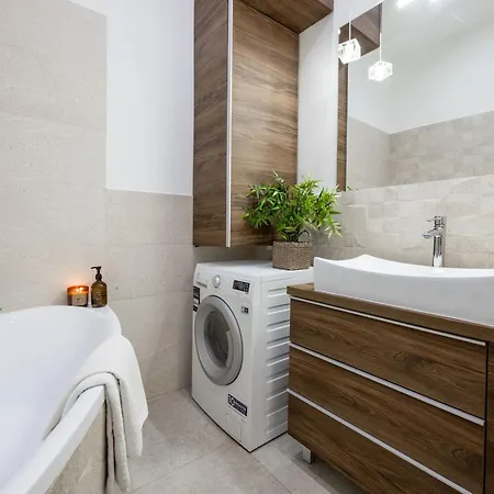 Apartmán Luxe 2br With View On The St Stephen Road