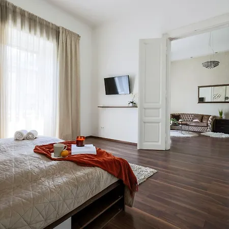 Apartmán Luxe 2br With View On The St Stephen Road *