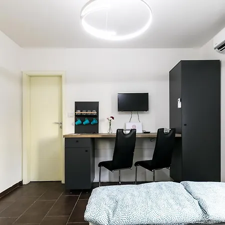 Mariposa Budapest