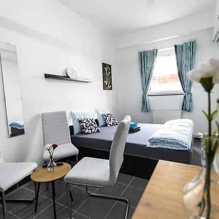 Mariposa Apartman