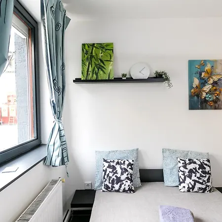 Mariposa * Budapest