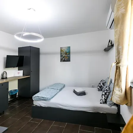 Mariposa Apartman
