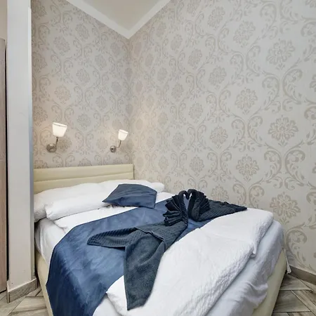 City Centrum Fashionstreet Apartman * Budapest