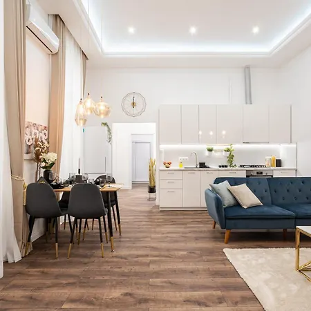 Blue Velvet Luxury Apartment Budapest