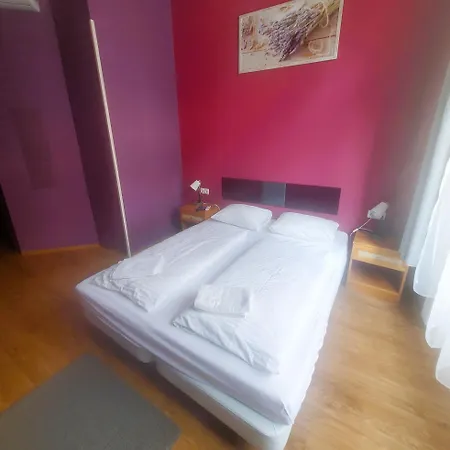 Bed & Breakfast Treestyle Deluxe