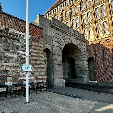 Vienna Gate * Budapest