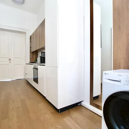 Premium By Hi5- Jozsef Koerut Apartment *