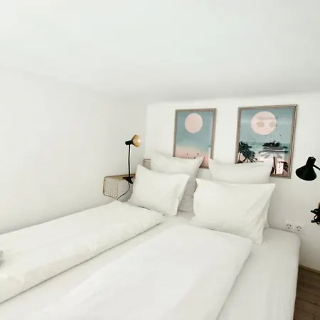 By Hi5 Apartments- Erzsebet 44 Apartment Budapest