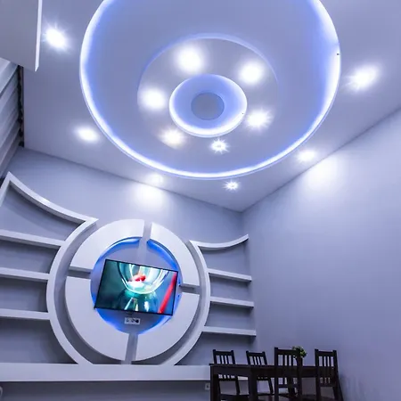 Apartment Diamond Lux - 5 Rooms, 2 Bathrooms