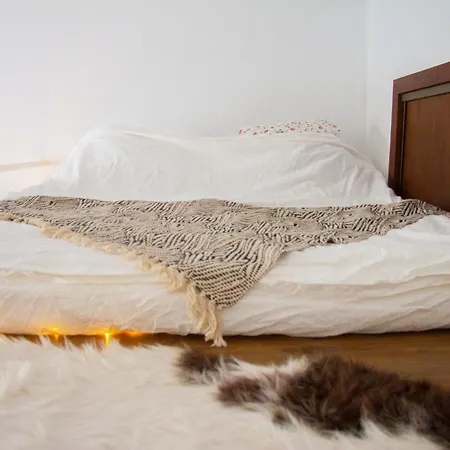 Jacob's Happy Place Apartment *