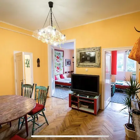 Apartment Location Art Flat