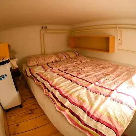 Downtown Cozy Private Studio For 1-2 People Apartman *