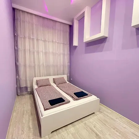 Apartment Sapphire - 5 Rooms, 2 Bathrooms Budapest