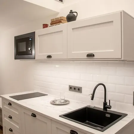 Apartment Budaguide A10 *