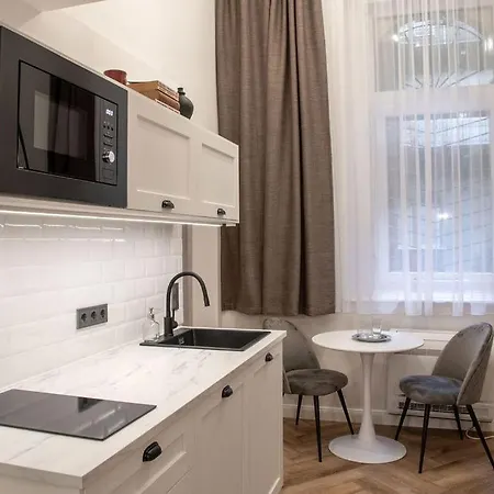 Budaguide A10 * Budapest