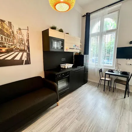 Chic Design 2 Apartment