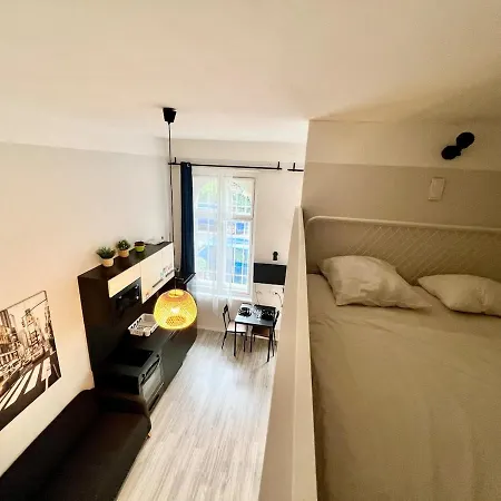 Chic Design 2 Apartment *
