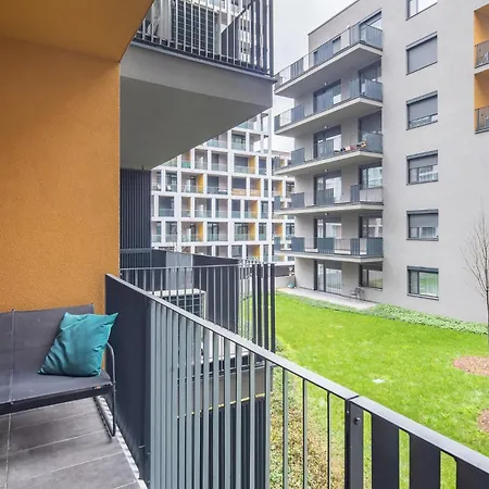 Balcony - Sunny - Modern Budapest