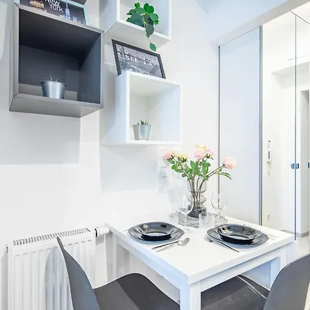 Apartment Balcony - Sunny - Modern