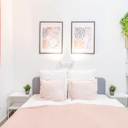 - Modern - Good Sleep Apartment Budapest