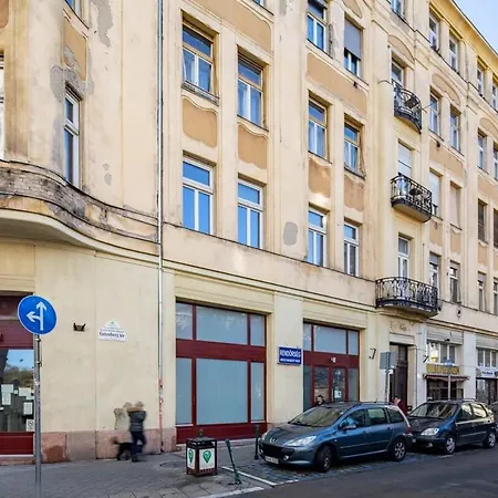 - Quiet Sleep For Solo Traveller Appartement