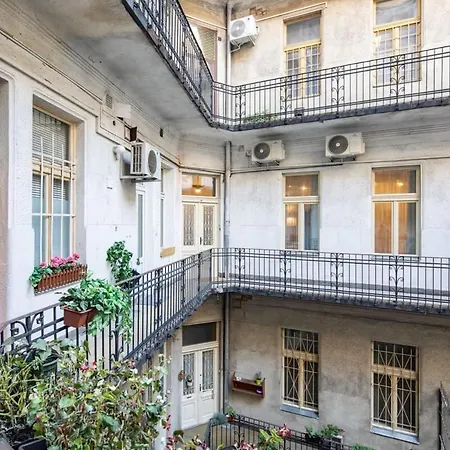 - Quiet Sleep For Solo Traveller Appartement *