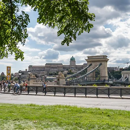 Bourgeois Elegance In The Heart Of Budapest