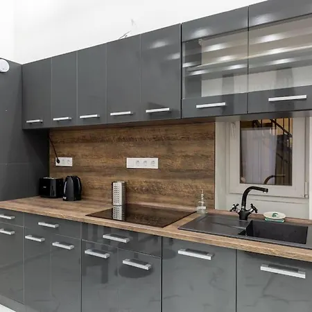 Apartamento Black Marble Unique Design Near Danube River *