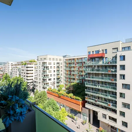 Corvex With Balcony * Boedapest