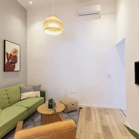 Chic 2 Bedrooms Apartment *