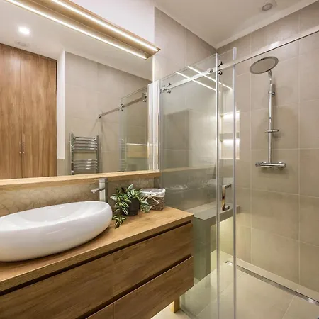 Exclusive N' Spacious Elizabeth * Budapest