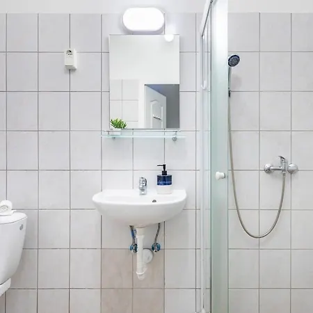 New - Simple Apartment *