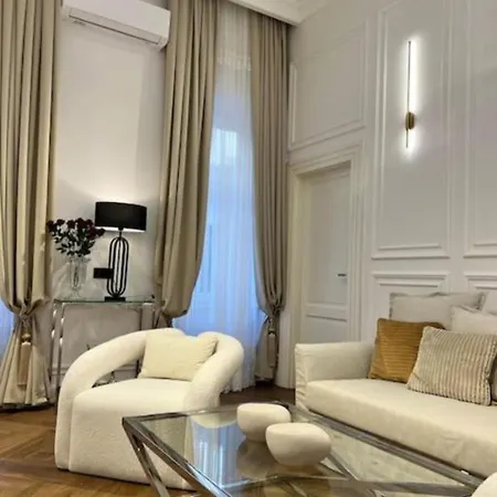 Premium Luxury Near Basilica Apartment Budapest